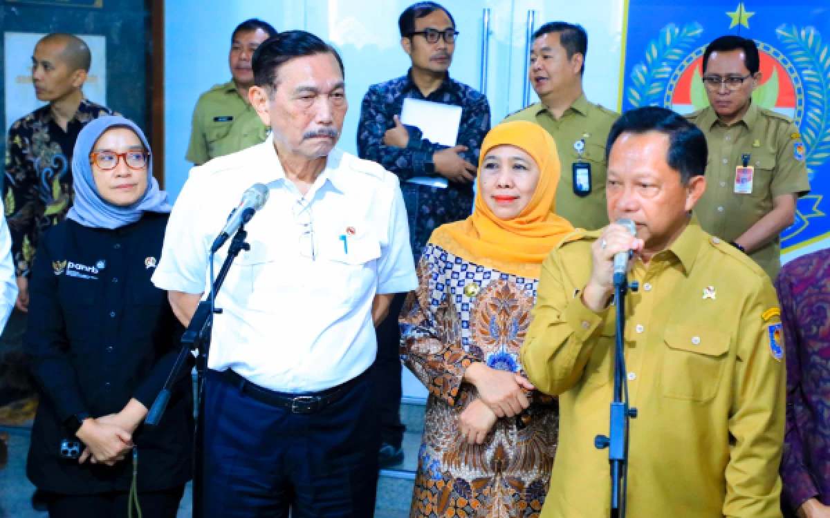 Thumbnail Berita - Gubernur Khofifah Hadiri Rakor Monitoring Perluasan Piloting Digitalisasi Bansos, Dukung Perluasan Digitalisasi Bansos di Jatim