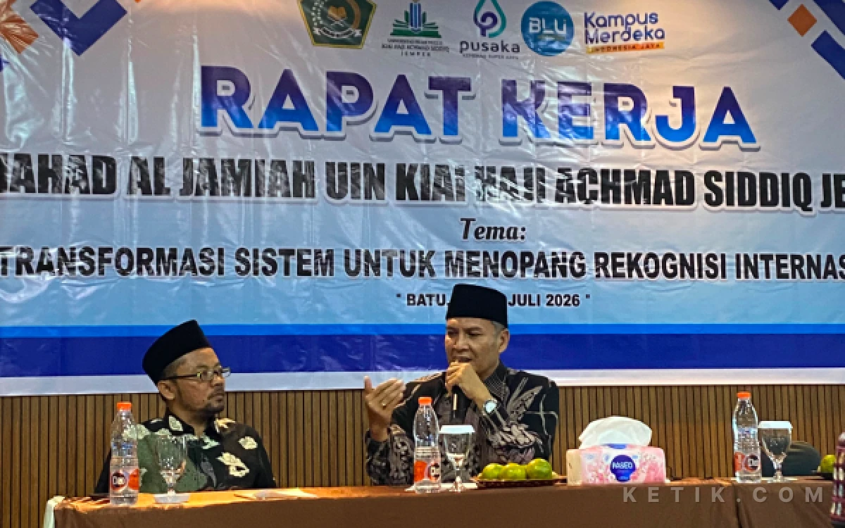 Thumbnail Berita - UIN KHAS Jember Transformasi Ma'had Al-Jamiah, Siapkan Mahasiswa Berkarakter untuk Panggung Global