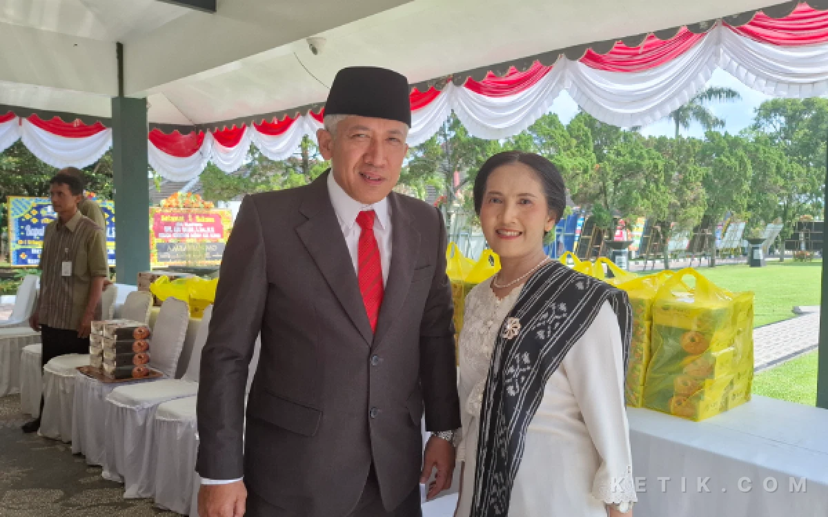 Thumbnail Berita - Mantan Kepala BKAD Abu Bakar Dilantik Jadi Sekda Sleman Gantikan Susmiarto, Ini Profilnya