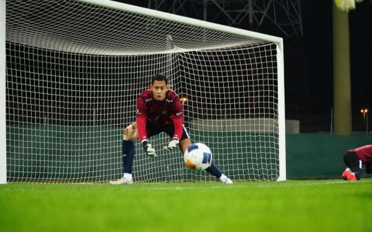 Thumbnail Berita - Arema FC Resmi Kenalkan Kiper Muda Erlangga Setyo Dwi Saputra, Komposisi Penjaga Gawang Lengkap