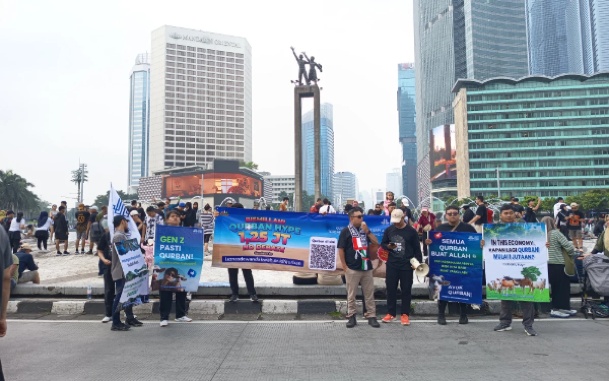 Thumbnail Berita - Kampanye “Bismillah Bisa Qurban” Semarakkan CFD Jakarta, Laznas Dewan Dakwah Ajak Warga Tebar Kepedulian