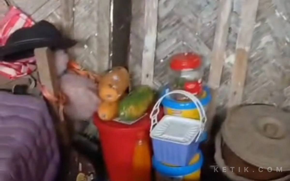 Thumbnail Berita - Dinperwaskim dan BAZNAS Brebes Kolaborasi Bangun Rumah Layak Huni untuk Warga Kurang Mampu di Larangan