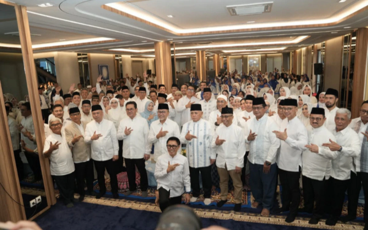 Thumbnail Berita - HUT Ke-28, PAN Beri Kado kepada Rakyat Bentuk Tim Lapor PAN