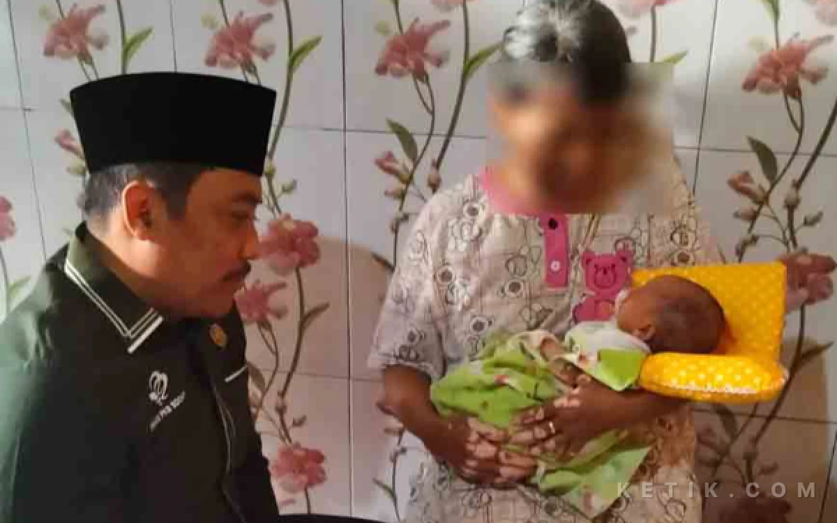 Thumbnail Berita - Anggota DPRD Sidoarjo Gerak Cepat Bantu Bayi Cleft Lip dan Mikrotia di Kecamatan Tarik