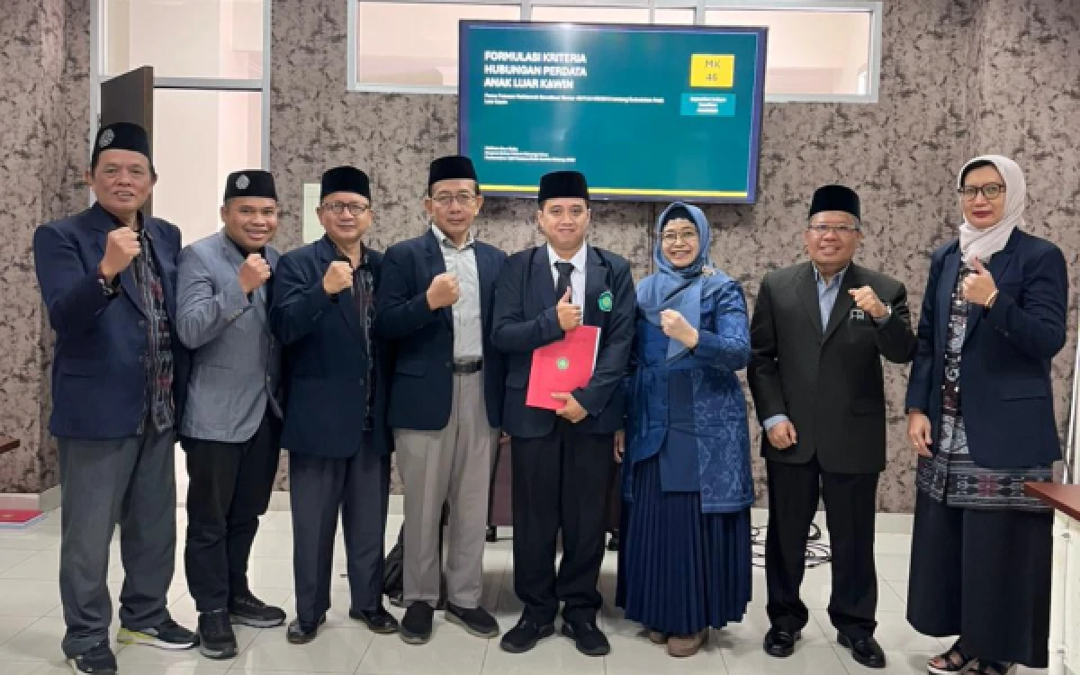Thumbnail Berita - Fakultas Syariah UIN Maliki Berbangga, Satu Lagi Doktor Hukum Islam Lahir dari Dedikasi dan Ketekunan