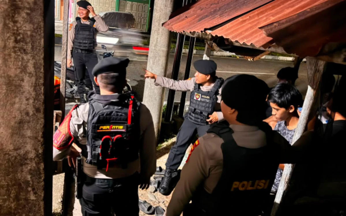 Thumbnail Berita - Cegah Gangguan Kamtibmas, Sat Samapta Polres Abdya Intensifkan Patroli Malam