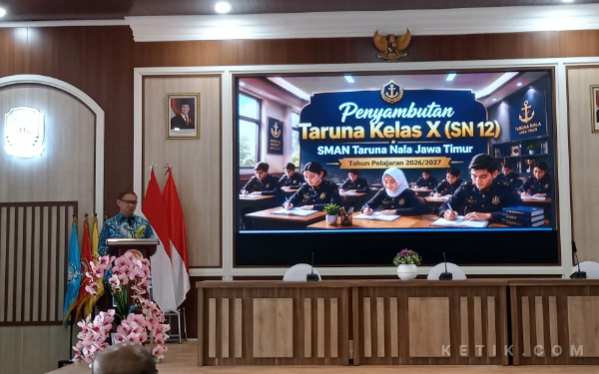 Thumbnail Berita - Kadindik Jatim Aries: Karakter dan Disiplin Jadi Kunci Sukses Siswa SMAN Taruna Nala