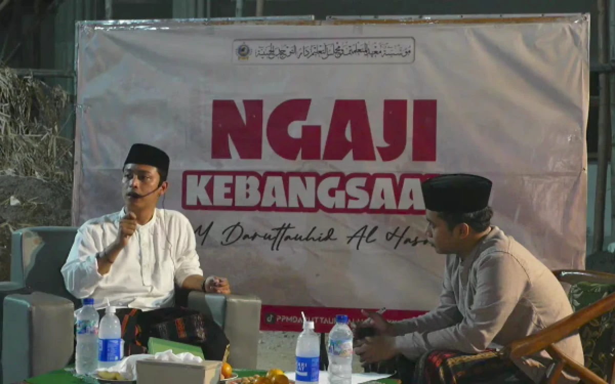 Thumbnail Berita - Peringati HUT ke-81 RI, Santri PPM Daruttauhid Al-Hasaniyyah Gelar Ngaji Kebangsaan