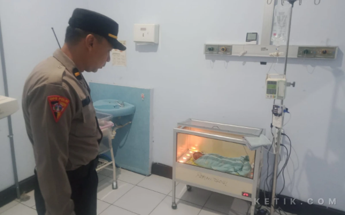 Thumbnail Berita - Polisi Dalami Penemuan Bayi di Kota Madiun, Sang Ibu Diduga Alami Baby Blues
