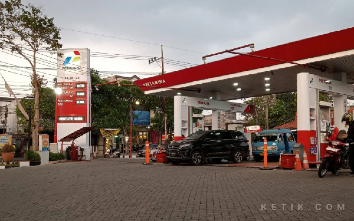 Thumbnail Berita - Rupiah Melemah dan Pertamax Naik, Akankah Indonesia Hadapi Krisis Ekonomi? Begini Analisis Pakar UIN Malang
