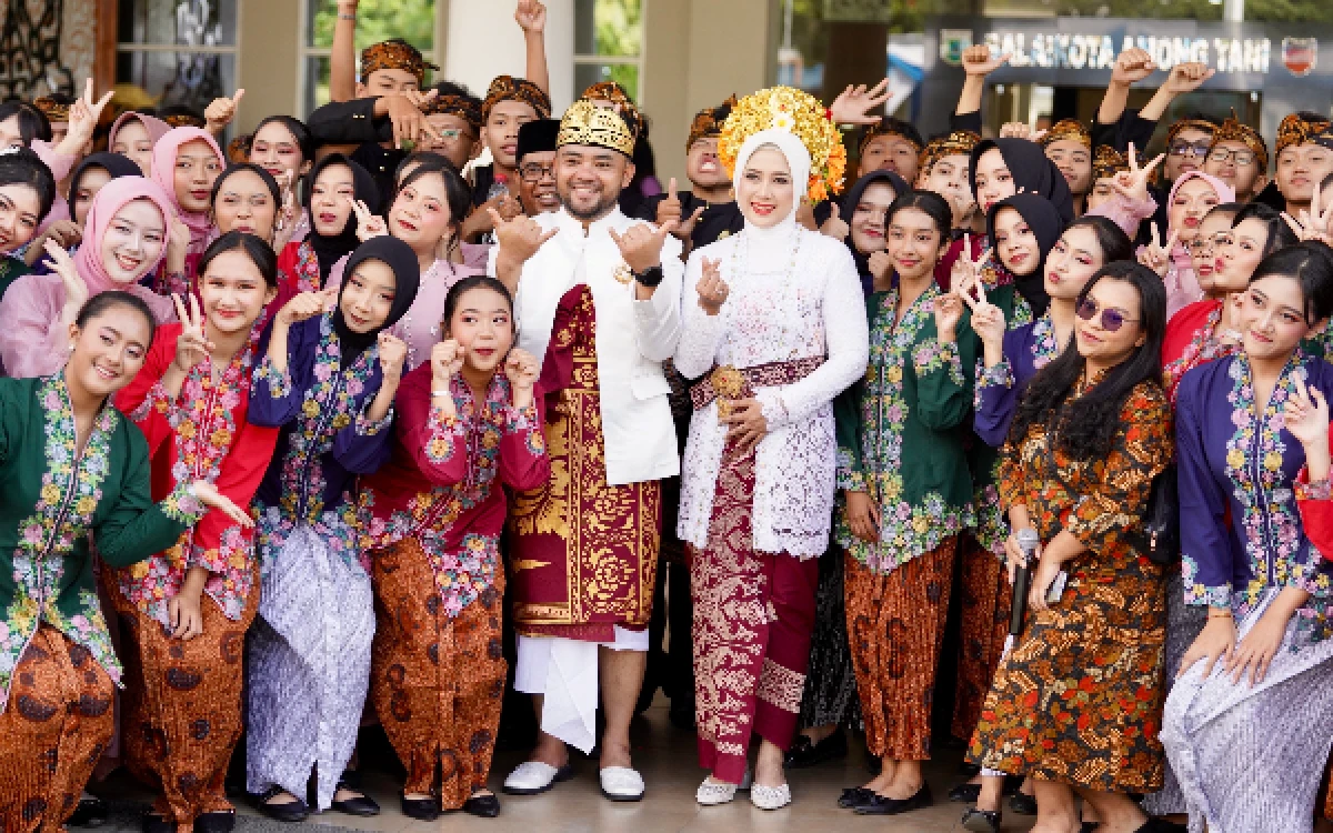 Thumbnail Berita - Upacara Hardiknas 2026, Plt Wali Kota Batu Dorong Pendidikan Inklusif dan Berdaya Saing