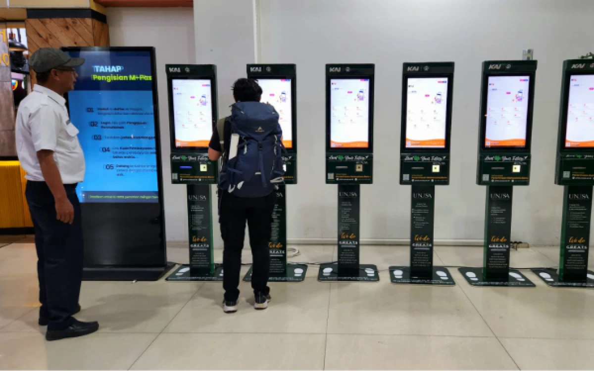 Thumbnail Berita - Lebih dari 1 Juta Penumpang Gunakan Kereta Api di Daop 8 Surabaya Selama Mei 2026