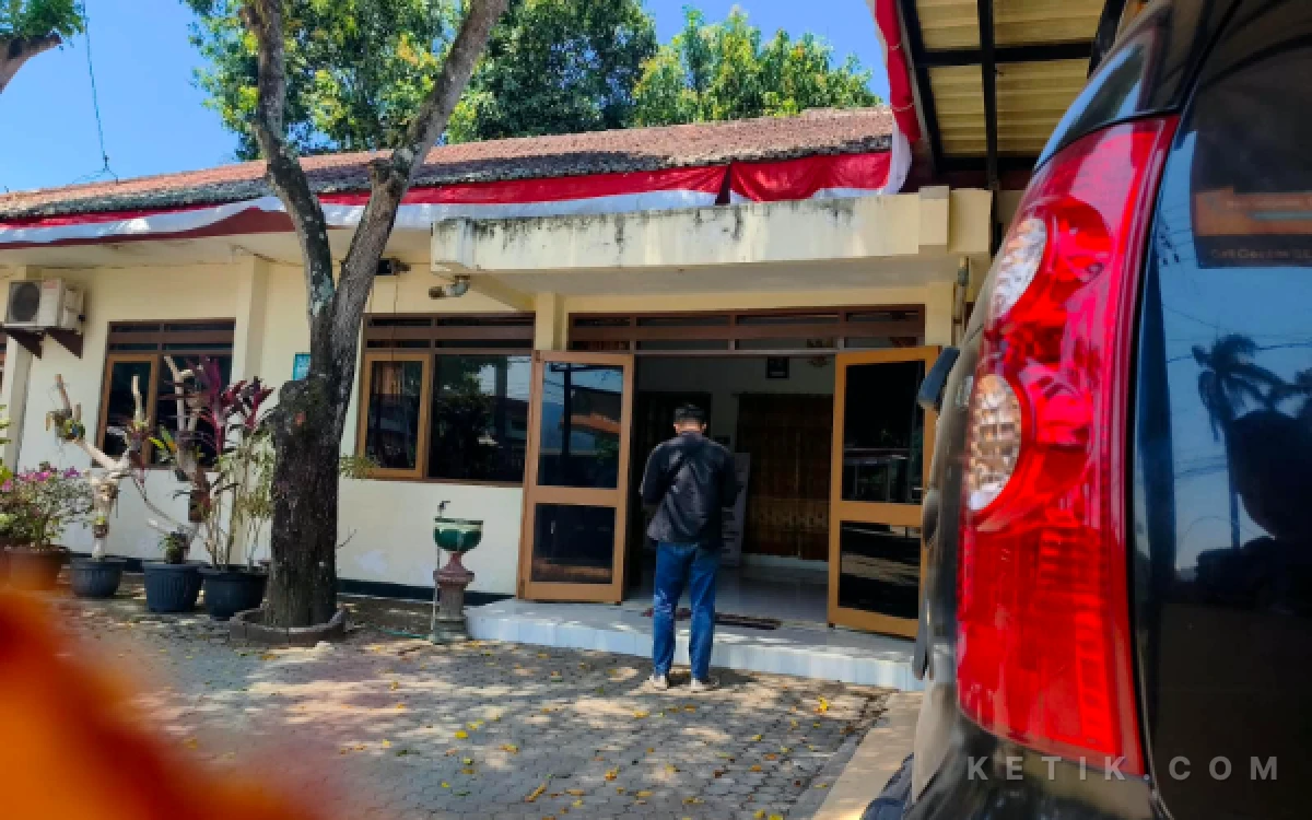 Thumbnail Berita - 30 Penerima Bansos Pacitan Datangi Kantor Dinsos, Ajukan Sanggah Indikasi Judol