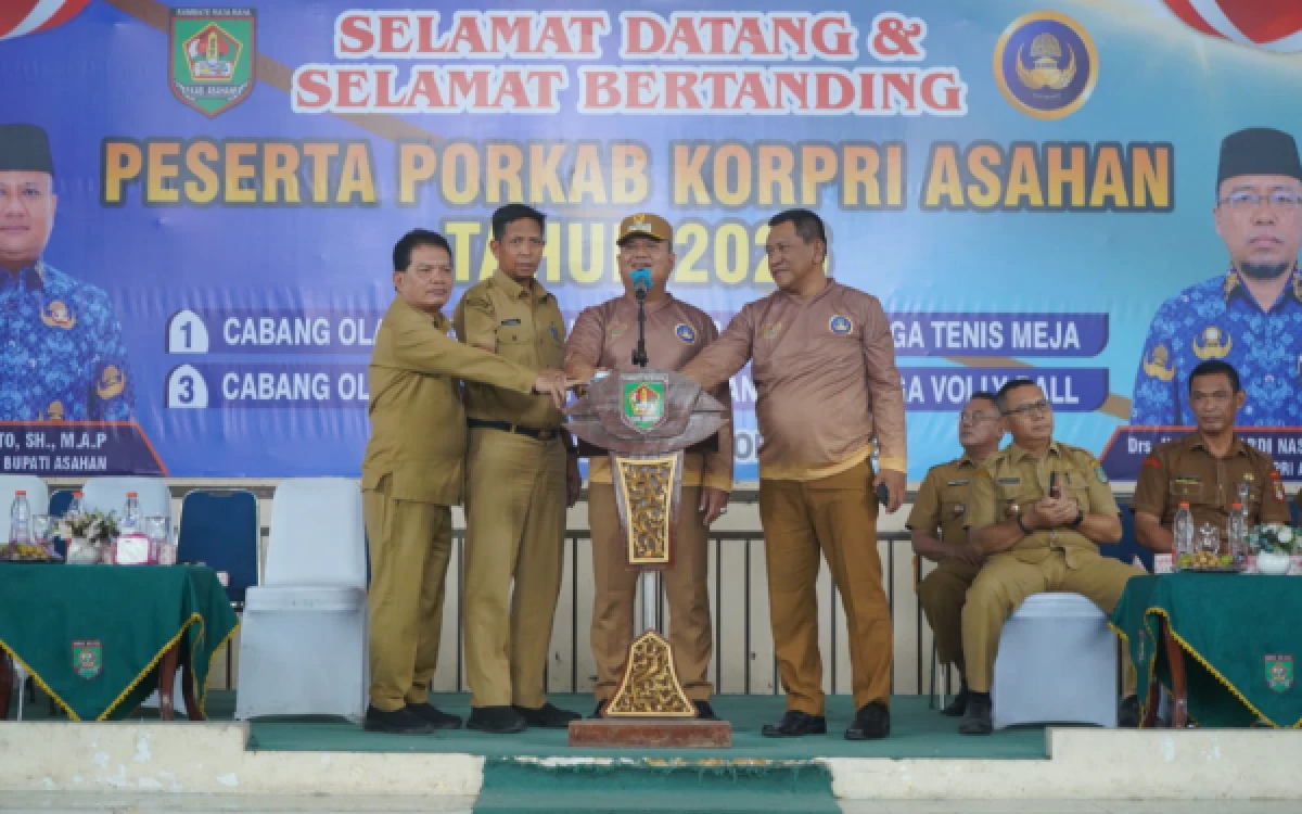 Thumbnail Berita - Wakil Bupati Asahan Buka Porkab Korpri 2026, Dorong Lahirnya Atlet Berprestasi