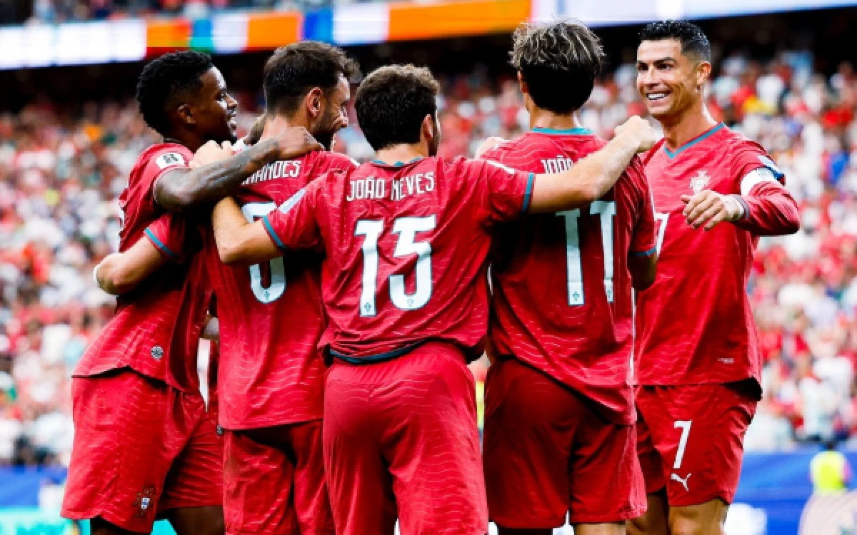Thumbnail Berita - Cristiano Ronaldo Cetak Rekor Lagi, Jadi Pencetak Brace Tertua Sepanjang Sejarah Piala Dunia