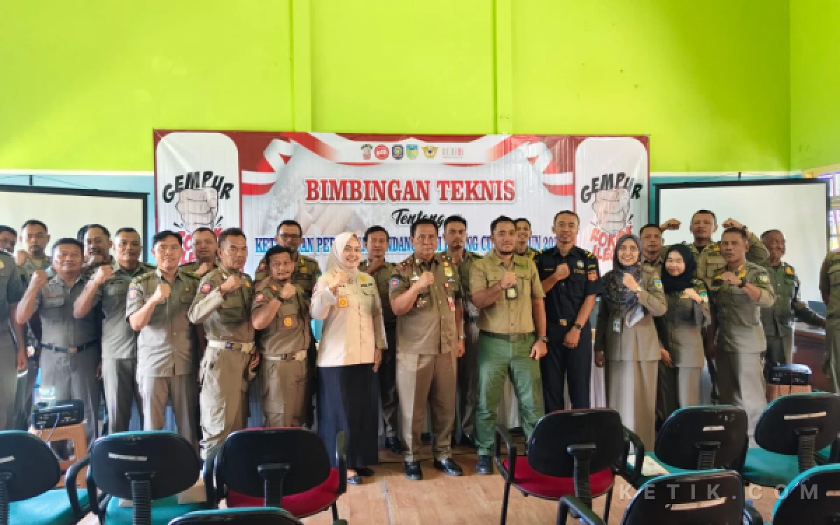 Foto Satpol PP Kabupaten Kediri gelar bimtek terkait penindakan rokok ilegal di kantor setempat, Senin 25 Mei 2026. (foto :Satpol PP Kediri for Ketik.com).