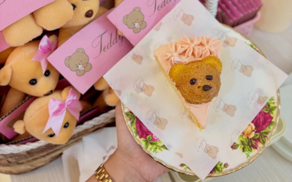 Thumbnail Berita - Teddy's Tea & Treats Malang, Kafe Gemas dengan Konsep Ngeteh Bareng Teddy Bear