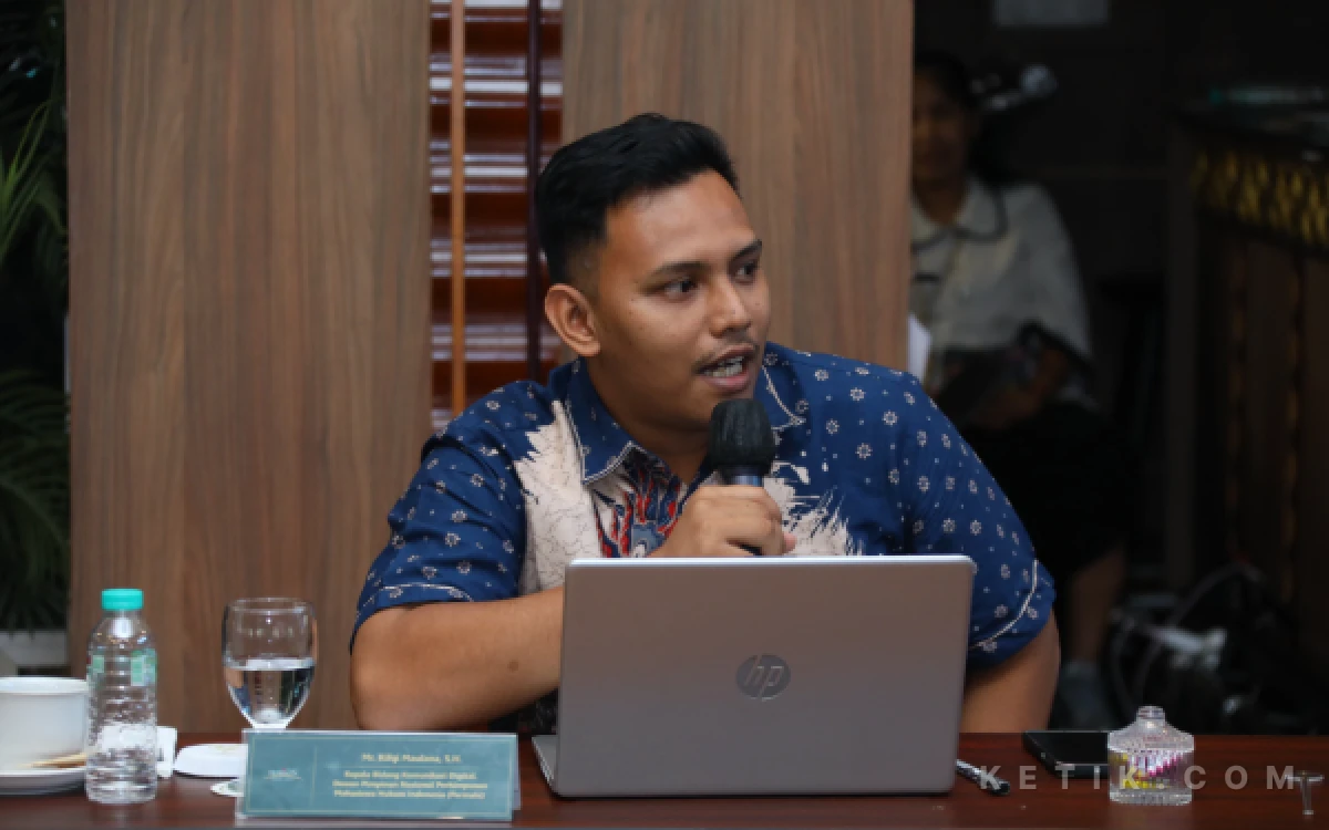 Thumbnail Berita - Kombes Sunarya Bikin Terobosan Pupuk Subsidi, Rifqi Maulana: Petani Harus Jadi Prioritas