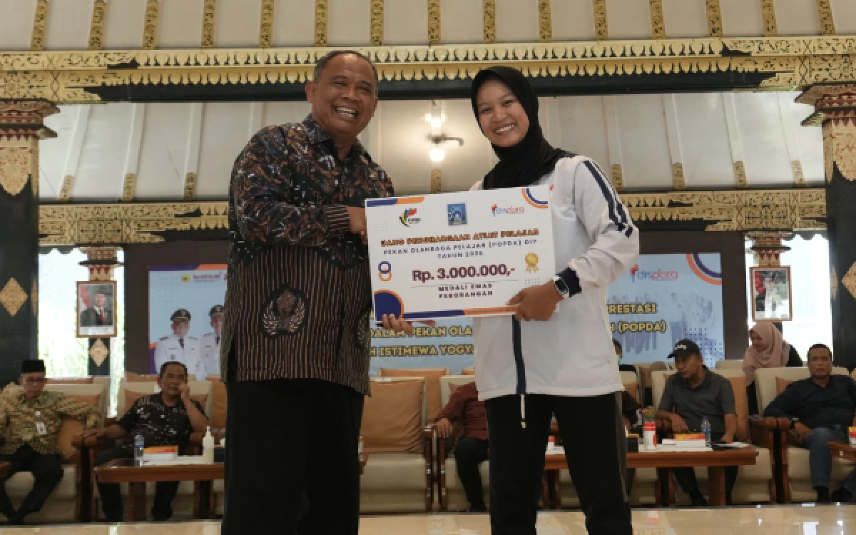 Thumbnail Berita - Sleman Panen Prestasi, Atlet Juara Umum POPDA DIY Diguyur Bonus Rp 1,1 Miliar