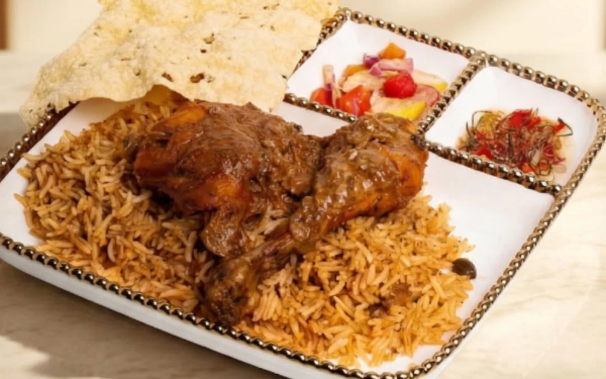 Thumbnail Berita - Kuliner India di Malang Mulai 20 Ribuan, Resto 52 Suguhkan Pani Puri dan Biryani Resep Gujarat