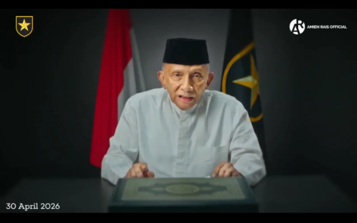Thumbnail Berita - Menkomdigi Tanggapi Video Amien Rais Terkait Prabowo-Teddy, Siap Tempuh Jalur Hukum