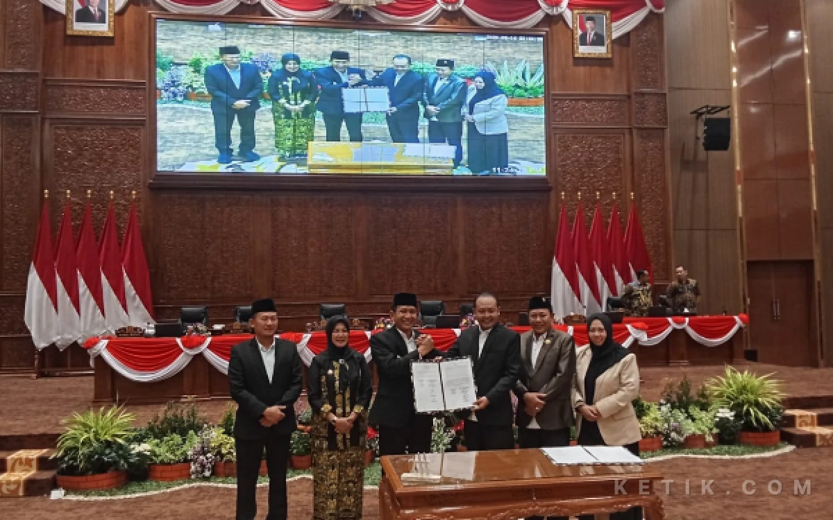 Thumbnail Berita - DPRD dan Pemkab Bojonegoro Sepakati KUA-PPAS APBD 2027