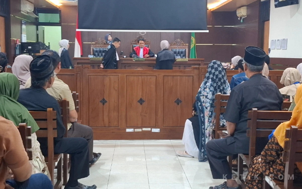 Thumbnail Berita - DPD PAN Sleman Tegaskan Tak Mengetahui dan Tak Terlibat dalam Ajakan Pengerahan Massa Jelang Persidangan