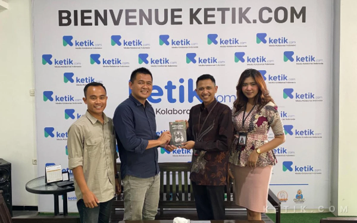 Thumbnail Berita - Kacab Bank Banten Malang Kunjungi Graha Ketik, Dorong Kolaborasi Literasi Keuangan