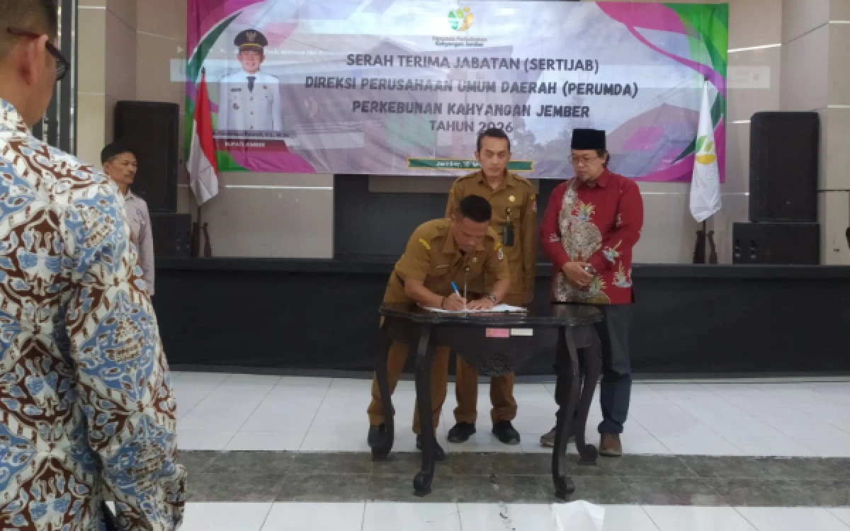 Thumbnail Berita - Usai Sertijab, Direksi Baru Perumda Kahyangan Jember Soroti Tata Kelola dan Fasilitas Minim