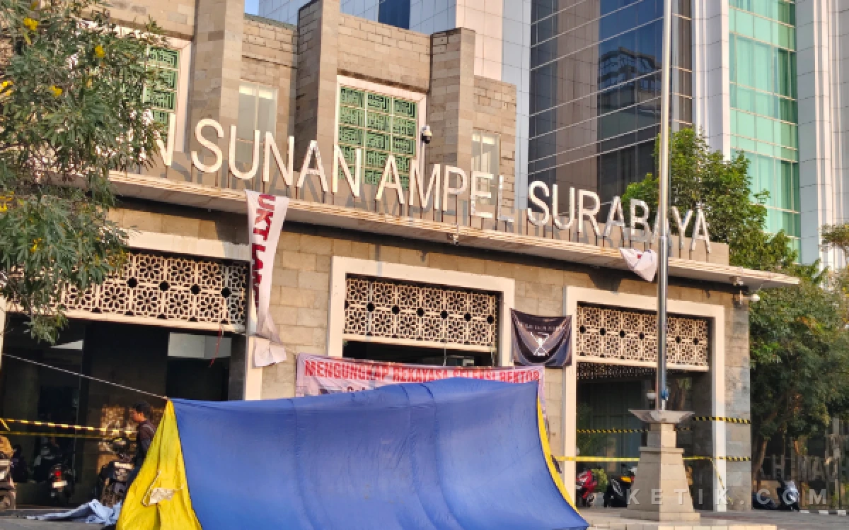 Thumbnail Berita - Tok! Menag RI Nasaruddin Umar Berhentikan Akh Muzakki Sebagai Rektor UINSA