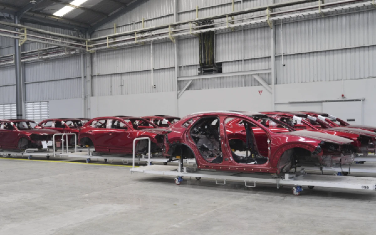 Thumbnail Berita - Rakit Kendaraan di Indonesia, Mazda Bangun Pabrik Rp400 Miliar di Bogor