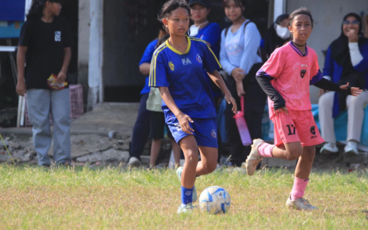 Foto Arema FC Women Academy berhasil meraih gelar juara turnamen U-14 Persisac Pertiwi 2026 pada Minggu, 14 Juni 2026 di Semarang . (Foto: Media Officer Arema FC)
