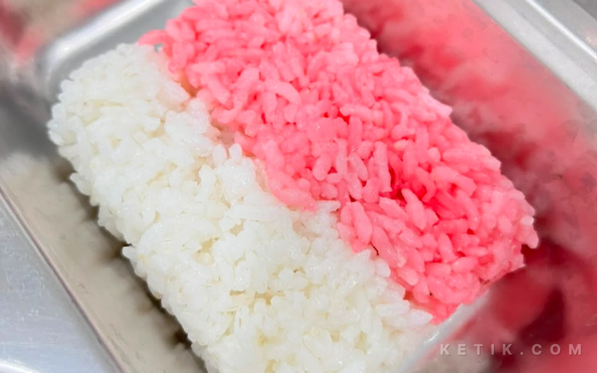 Thumbnail Berita - Semarakkan HUT Kemerdekaan, SPPG Mojorejo 3 Taman Kota Madiun Hadirkan Menu MBG Nasi Merah Putih