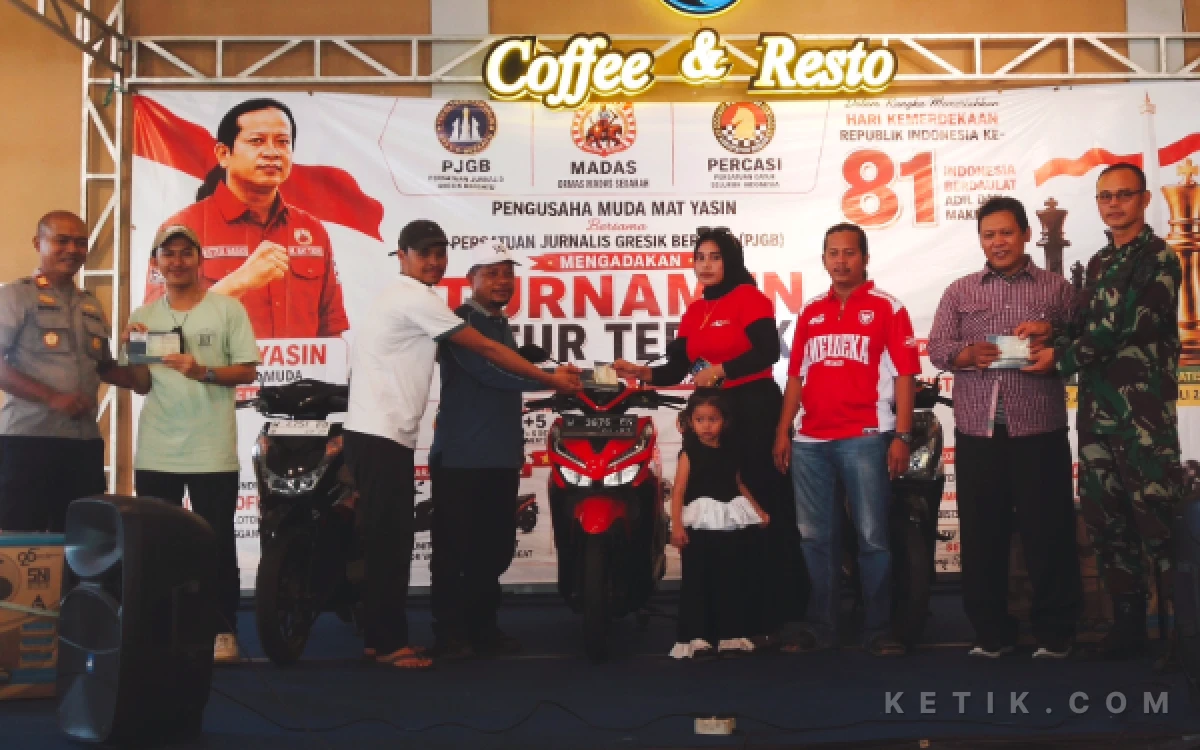 Thumbnail Berita - Arya dari Kota Batu Bikin Geger Final Catur Gresik, Kalahkan Jagoan Denpasar di Detik Penentuan