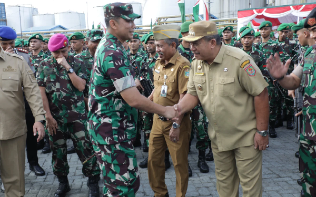 Thumbnail Berita - Bupati Asahan Hadiri Kepulangan Satgas Pamtas Yonif 126/KC Tahun 2026