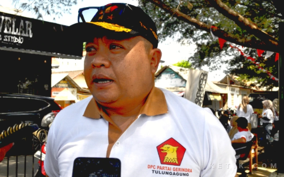 Thumbnail Berita - Bukan Pesta Biasa, Cara Unik Kader Partai Gerindra Tulungagung 'Hadiahi' Prabowo di Ultah Ke-75