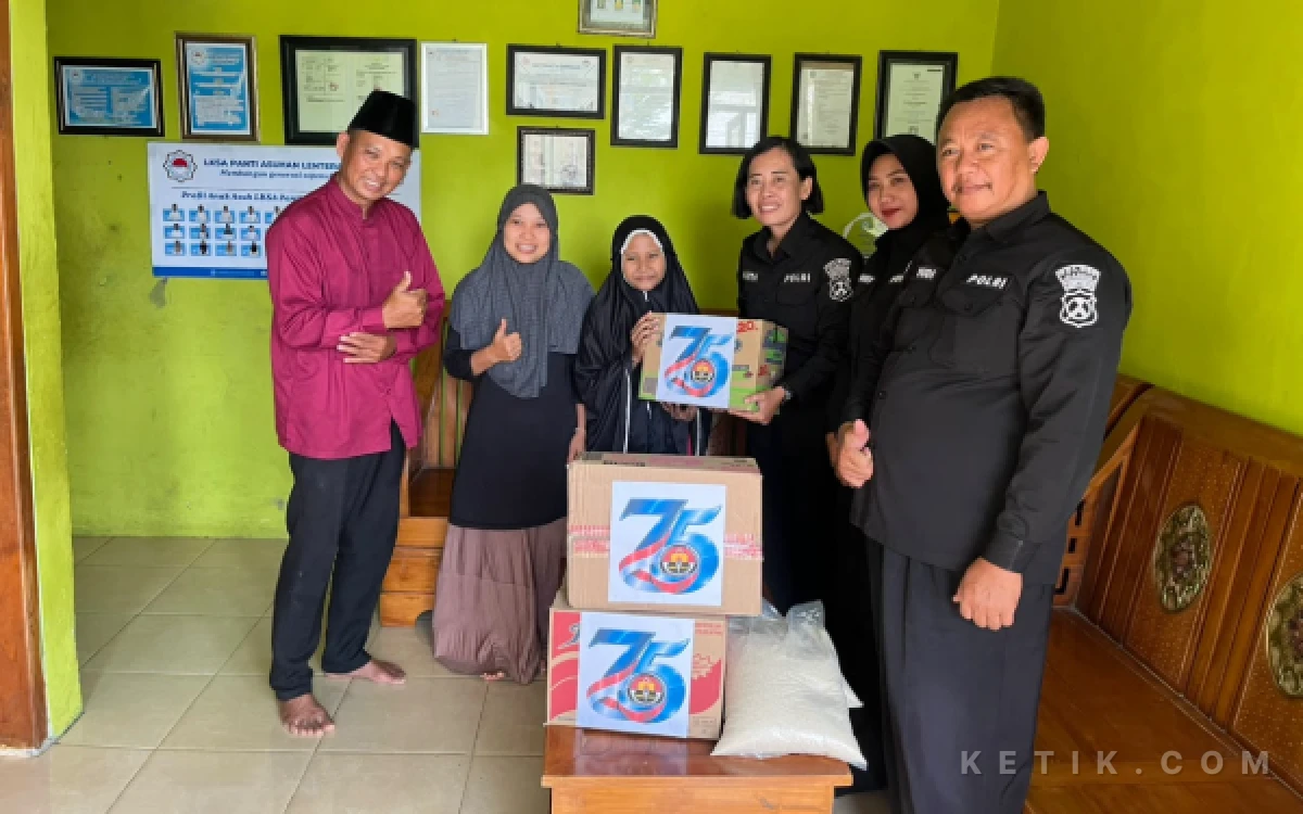 Thumbnail Berita - Sambut HUT Humas Polri ke-75, Polres Madiun Gelar Baksos ke Panti Asuhan Lentera Hati