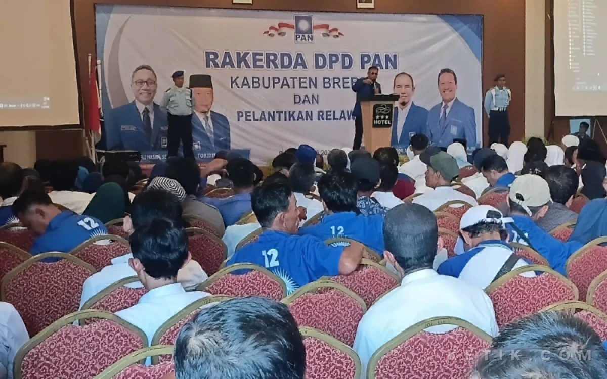 Thumbnail Berita - Target 3 Besar Pemilu 2029, PAN Brebes Gelar Rakerda dan Tancap Gas Pencalegan Sejak Dini