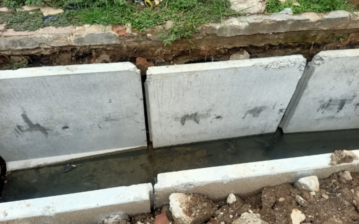 Thumbnail Berita - Kadis PUPR Banten Klaim Pemasangan U-Ditch di Rangkasbitung Sudah Sesuai Spek