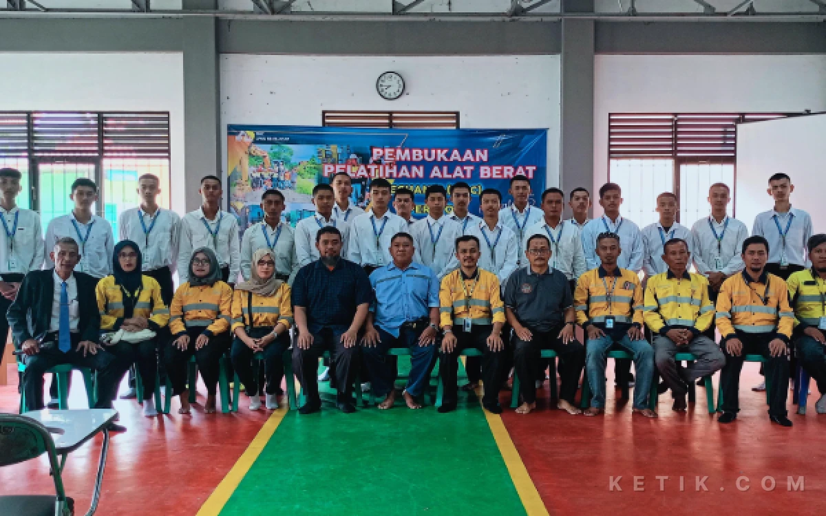 Thumbnail Berita - Sukses Berangkatkan Pekerja, LPKS Bina Bangsa Bersama Cilacap Persiapkan 21 Peserta Didik Bekerja Tambang