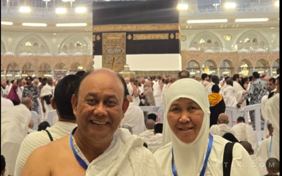 Foto Kepala Badan Gizi Nasional/BGN Dadan Hindayana bersama istrinya, Senin 25 Mei 2026 (Foto: Dadan Hindayana For Ketik.com)