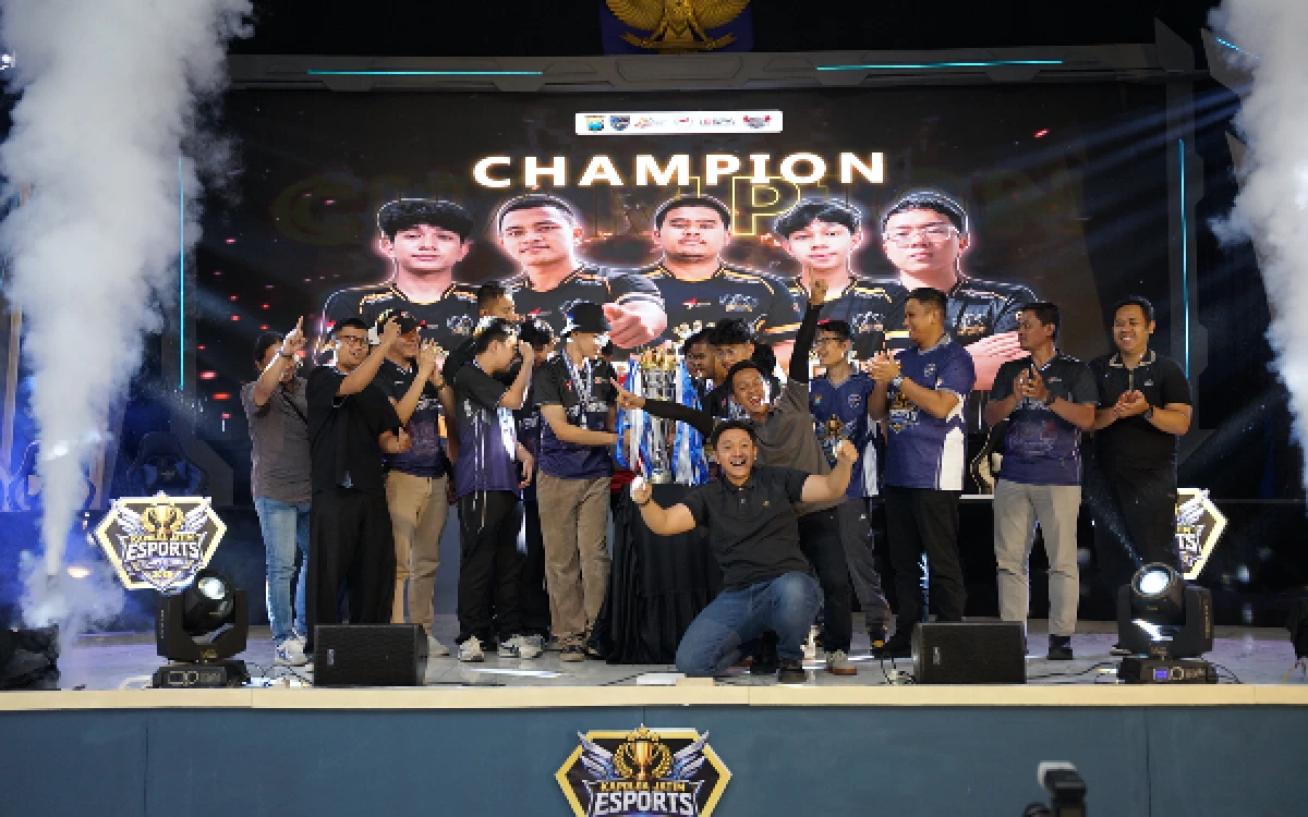 Thumbnail Berita - Bikin Bangga! Tim E-Sport Polres Batu Juara Kapolda Cup, Kini Wakili Jatim di Kapolri Cup 2026