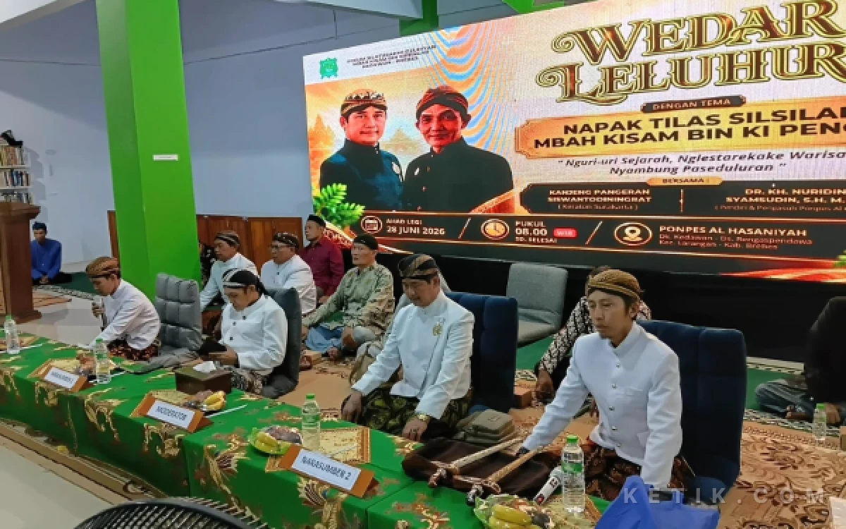 Thumbnail Berita - Terungkap di 'Wedar Sedulur' Brebes, Mbah Hisyam Bin Ki Pencar Miliki Nasab hingga Prabu Brawijaya V