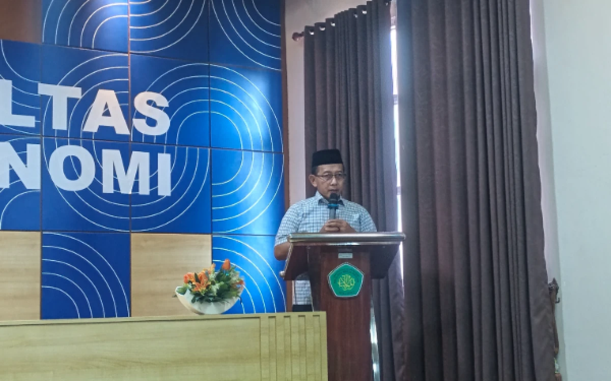 Foto Pembina HIMMABA UIN Malang, Dr. H. Miftahul Huda, S.H.I., M.H., mengapresiasi terselenggaranya SAMBA 2026. (Foto: Dok. Pribadi)