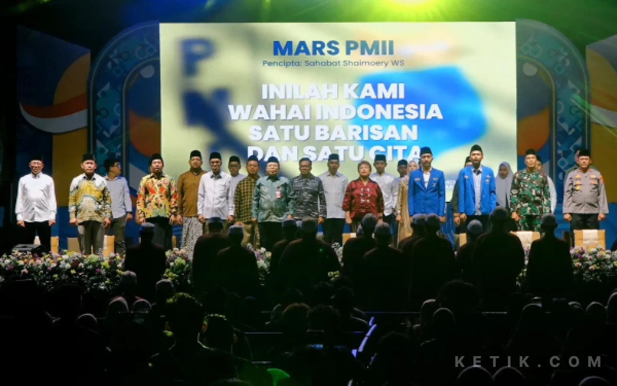 Thumbnail Berita - PMII Jatim Tutup Rangkaian Harlah ke-66 dengan Sholawat Bersama di Gelora Delta Sidoarjo
