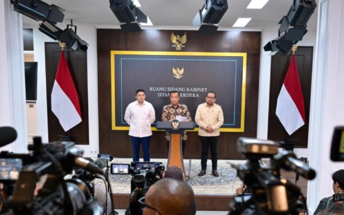 Thumbnail Berita - Kepala BGN Diganti, Istana Pastikan MBG Tetap Jalan