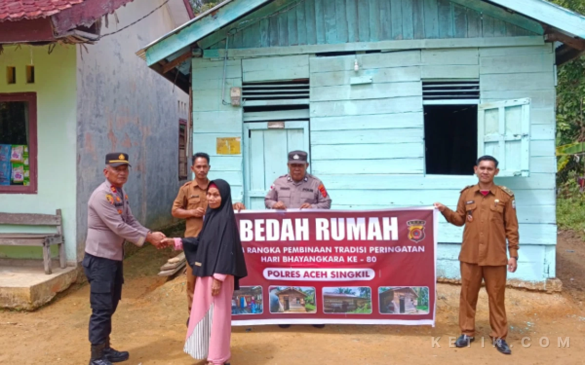 Thumbnail Berita - Polres Aceh Singkil Bedah Rumah Lansia di Singkohor
