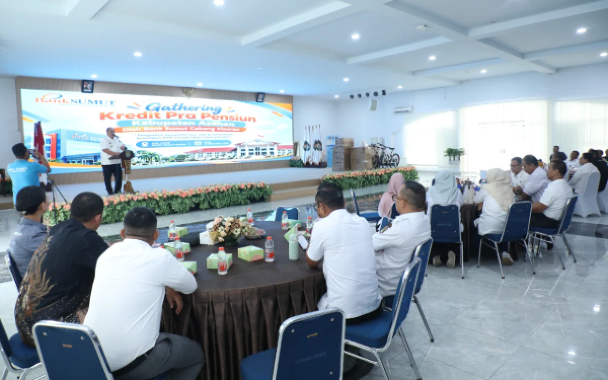 Thumbnail Berita - Bupati Asahan Buka Gathering Kredit Pra Pensiun Bank Sumut Kisaran
