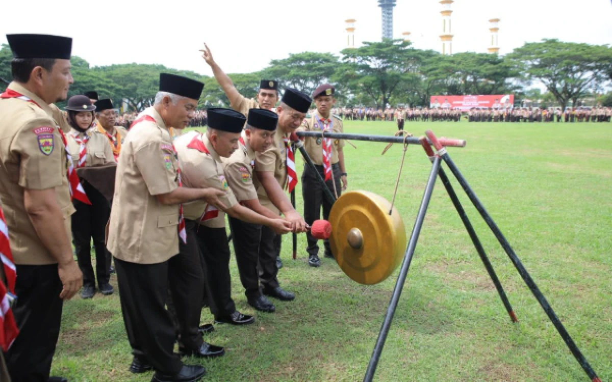 Thumbnail Berita - Bupati Asahan Buka Jambore Pramuka Cabang 2026 di Alun-Alun Rambate Rata Raya
