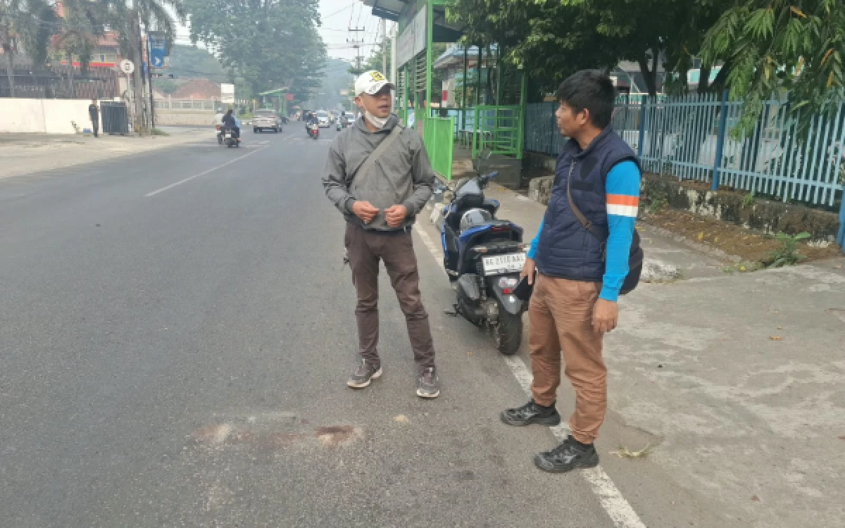 Thumbnail Berita - Pengeroyokan Maut di Depan Cafe Avenue Palembang, Satu Orang Tewas Ditusuk